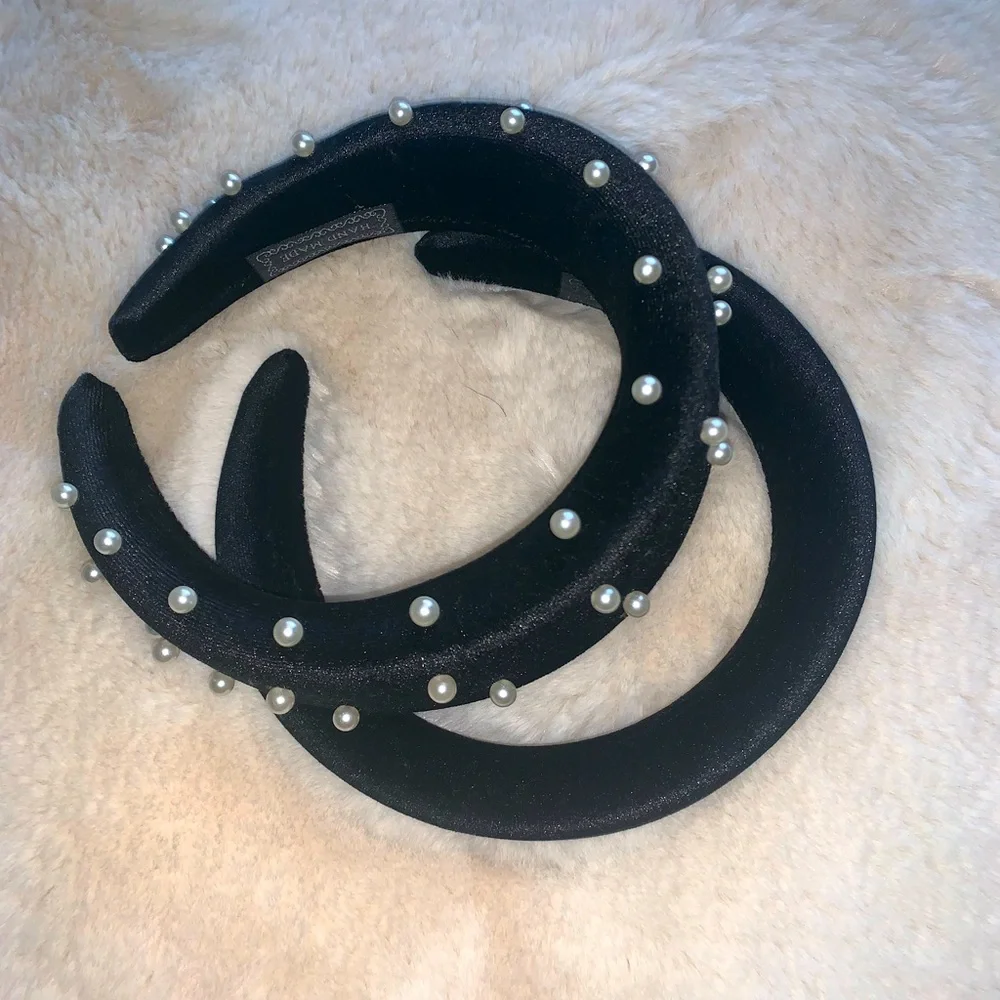 Velvet HeadBands🔴 - Picture 1 of 3